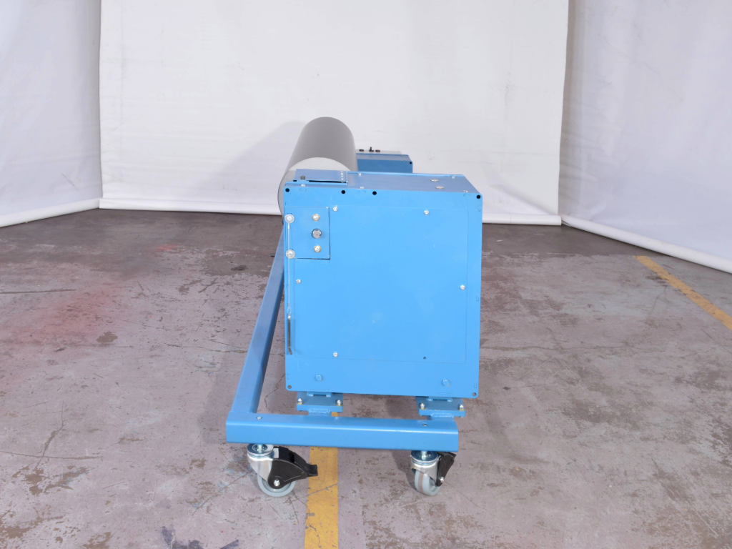 Unwind Side View of the Standalone Driven Unwinder
